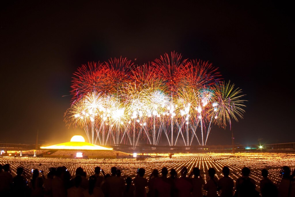 25 Best Places to Celebrate New Year's Eve