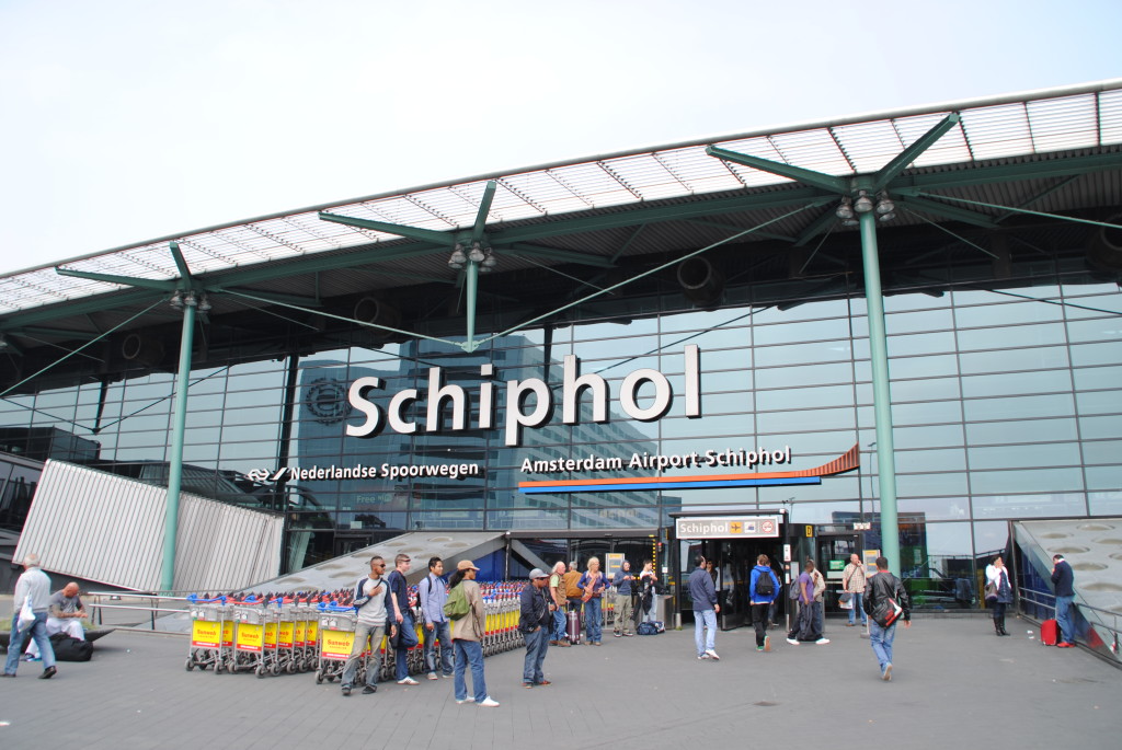 Top 20 Airports in the World-Amsterdam Airport Schiphol