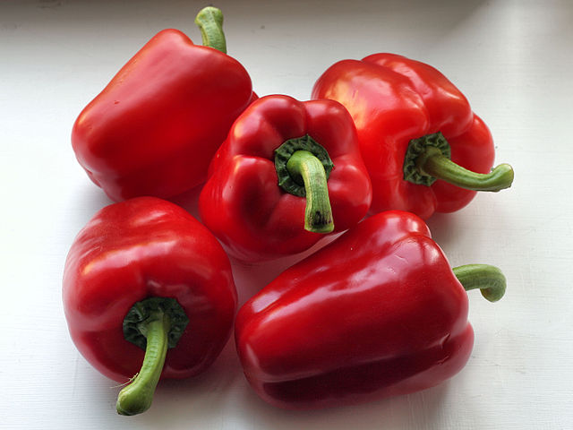3-0 Best Foods for Healthy Hair-Bell Pepper