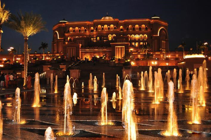 Top 20 Most Expensive Buildings in the World-Emirates Palace