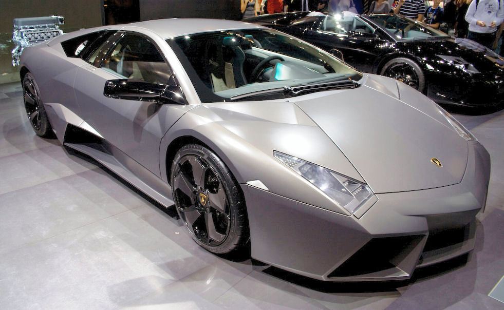 Top 10 Most Expensive Cars in the World-Lamborghini Reventón