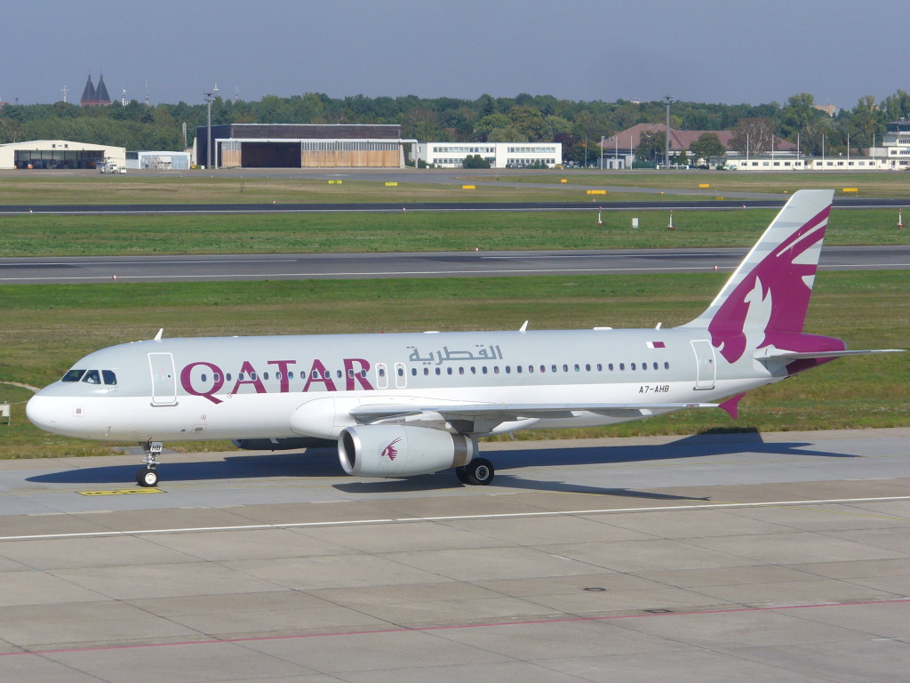 Top 10 Airlines in the World-Qatar Airways