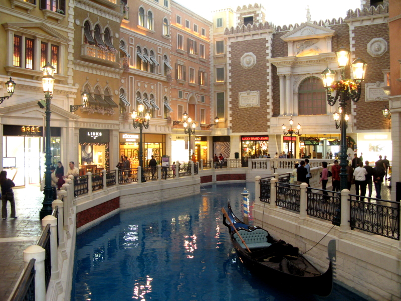 Top 20 Most Expensive Buildings in the World-The Venetian Macau